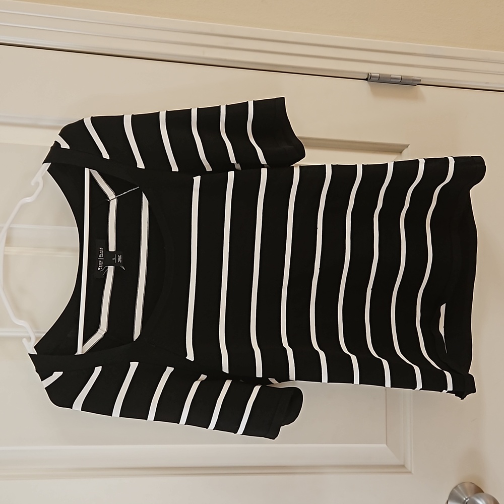 White House Black Market striped short sleeve shirt size Large